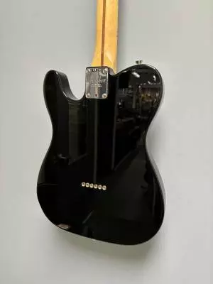 Fender - 011-3060-748 2